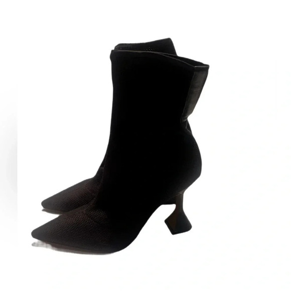 L’intervalle black pointed toe day 2 nite trendy stylish knit ankle boot 9 - Picture 3 of 6